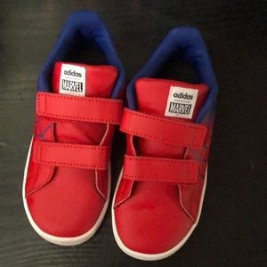 Spider man sneakers adidas